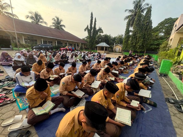 Pembiasaan Keagamaan MTsN 8 Muaro Jambi: Bentuk Penguatan Karakter Religius Peserta Didik